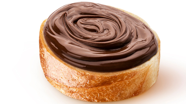 chocolate-hazelnut spread on bread