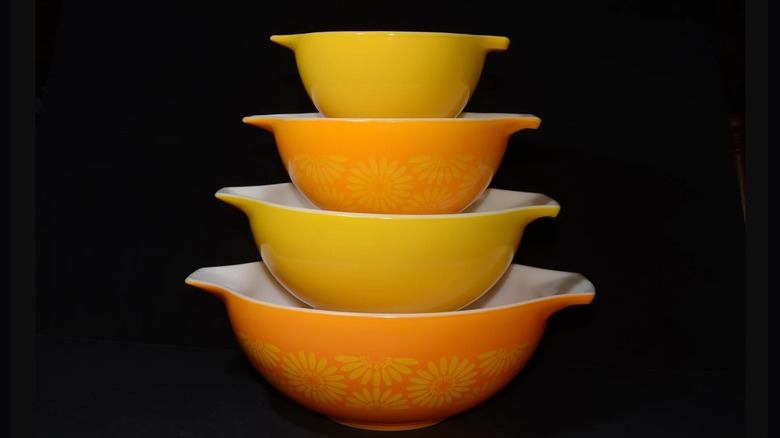 Stack of vintage Pyrex bowls