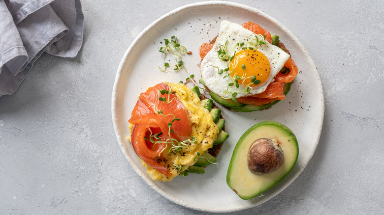 Toast with smoked salmon, eggs, and avocado