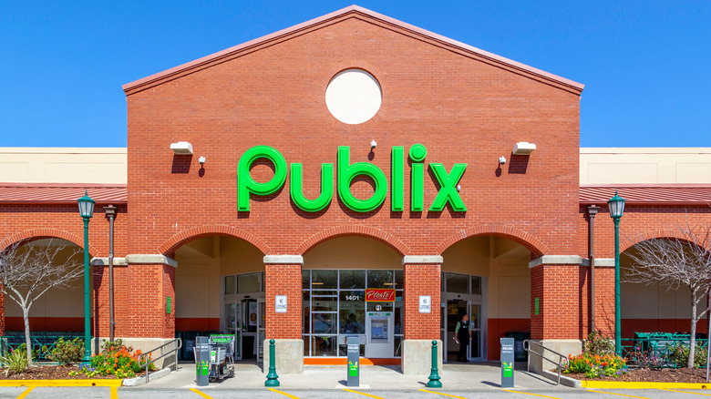 Publix storefront
