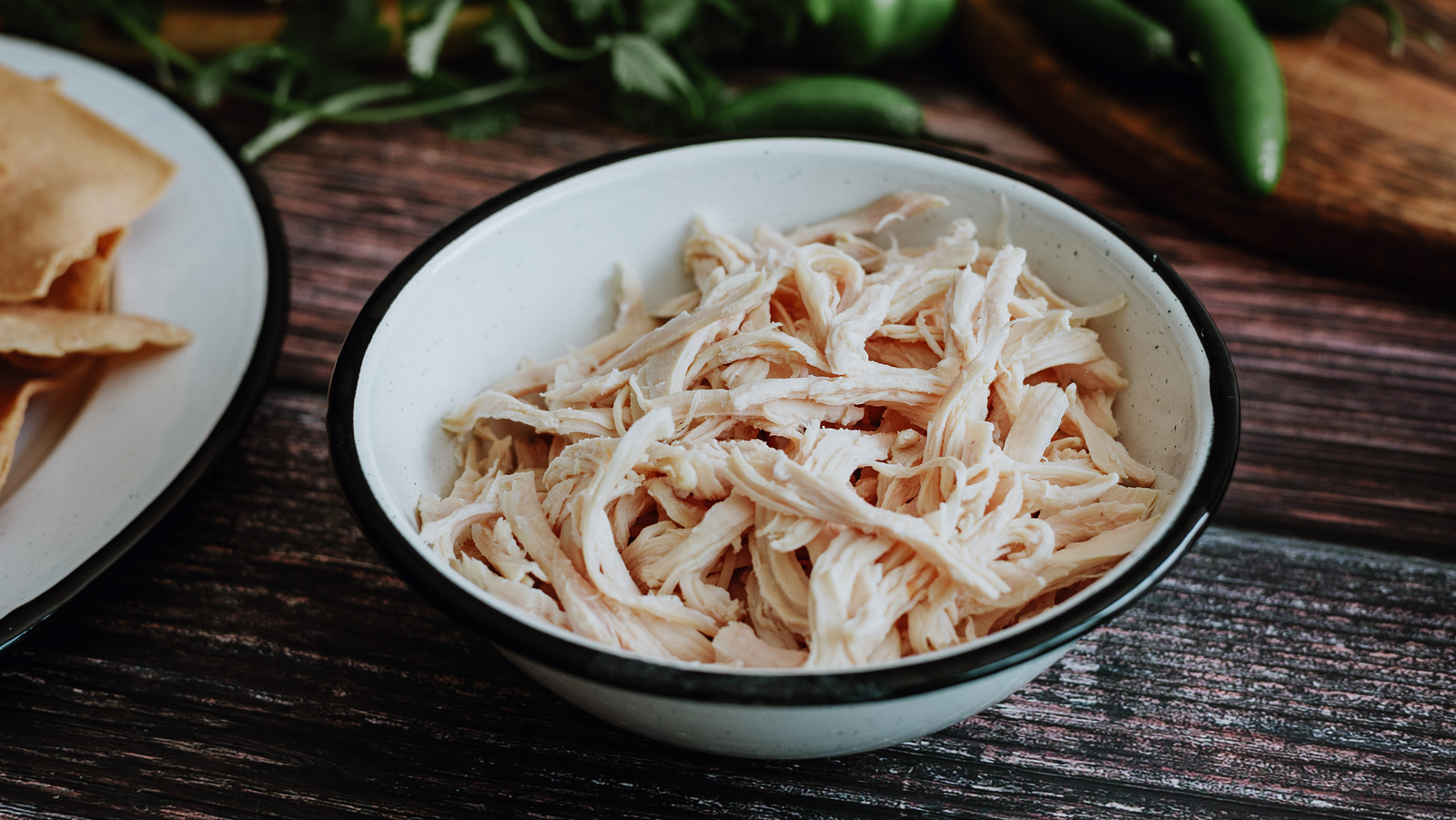 What makes shredding chicken easier? - Vimarsana News