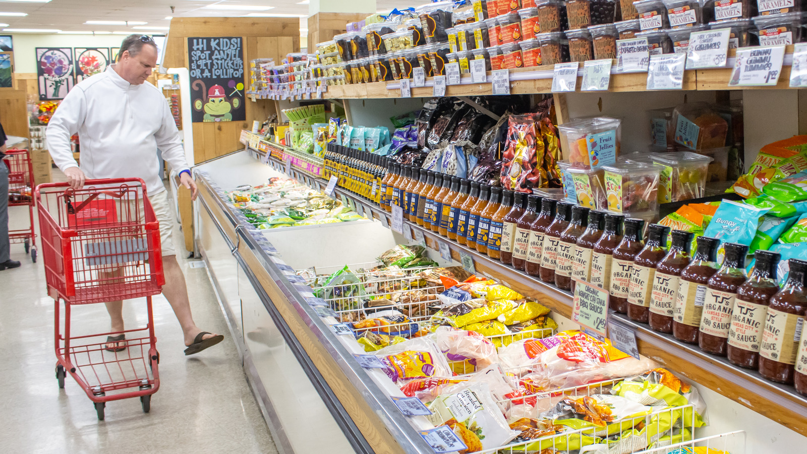 Trader Joe's Hearts Of Palm Pasta Has Mixed Reviews From Shoppers