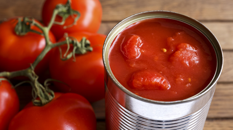 open can of chopped tomatoes