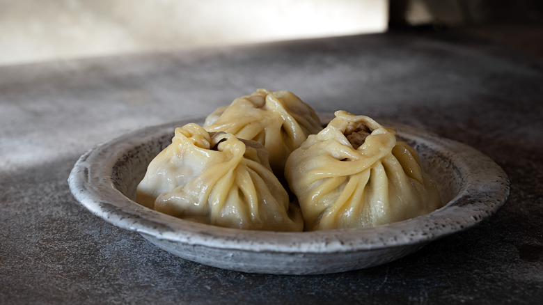 Plate of Mongolian buuz.