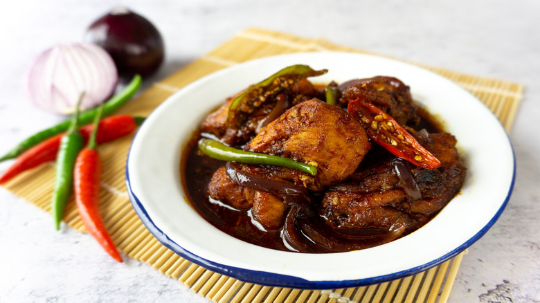 plate of ayam masak kicap