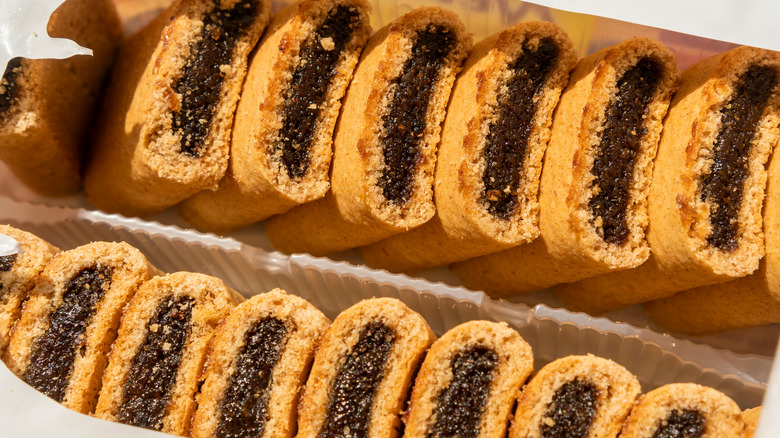 Container of Fig Newtons