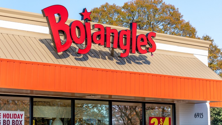 Bojangle's restaurant exterior and sign