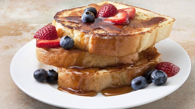 French toast with fruit and syrup 