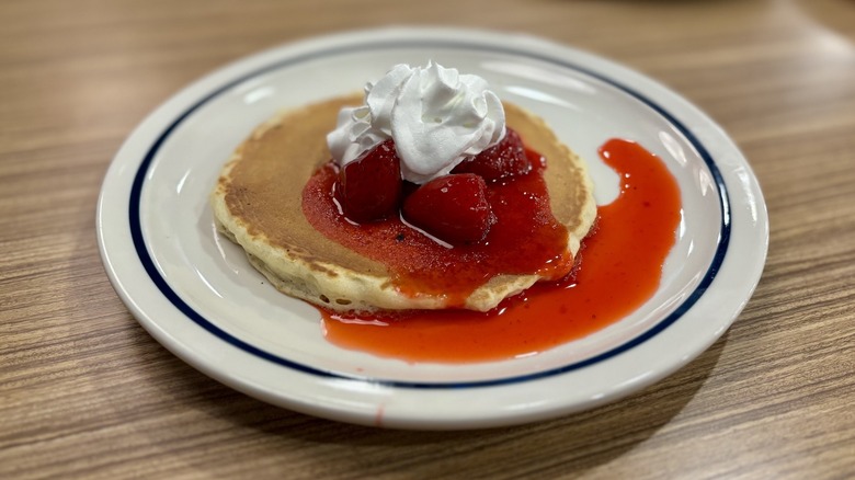 IHOP Rooty Tooty Fresh 'N Fruity Strawberry Pancakes