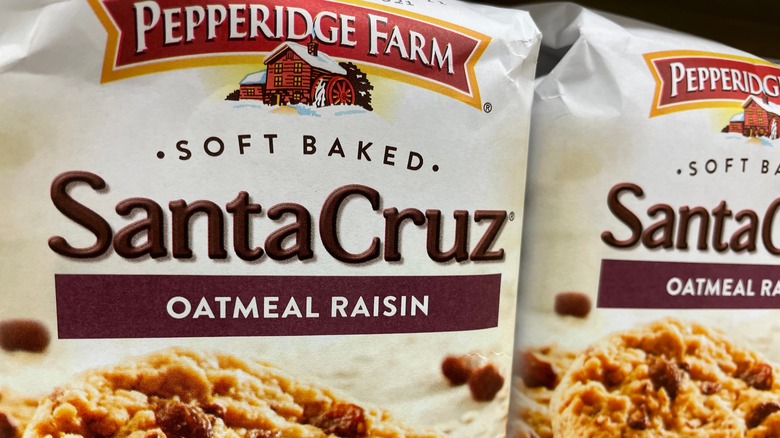 Pepperidge Farm Oatmeal raisin cookies
