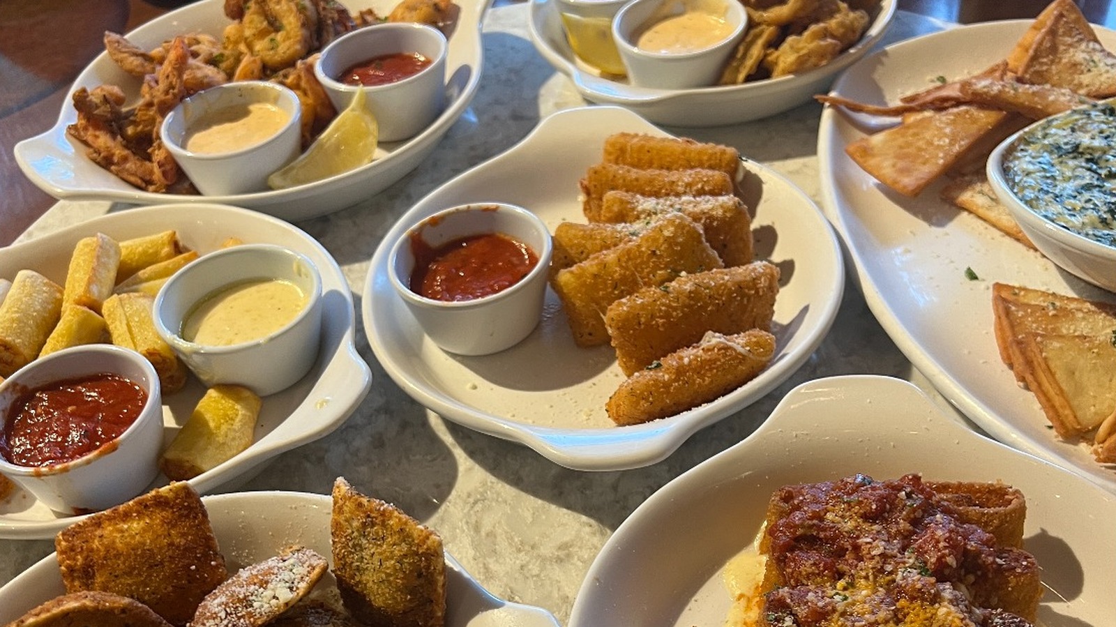 The Ultimate Ranking Of Olive Garden Appetizers