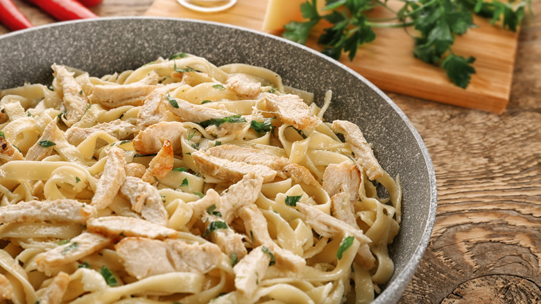Chicken alfredo pasta bowl