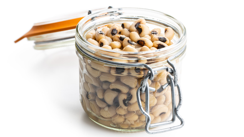 pickled black eyed peas