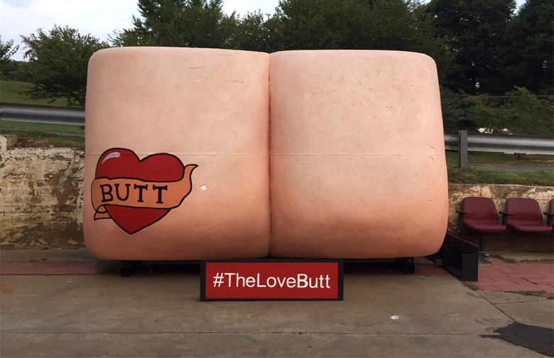 Virginia: Love Butt, Charlottesville