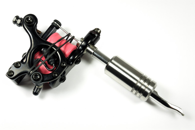 Alaska: Giant Tattoo Needle, Anchorage