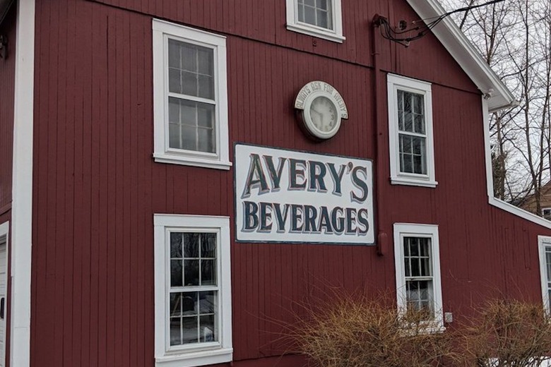 Connecticut: Avery's Beverages, New Britain