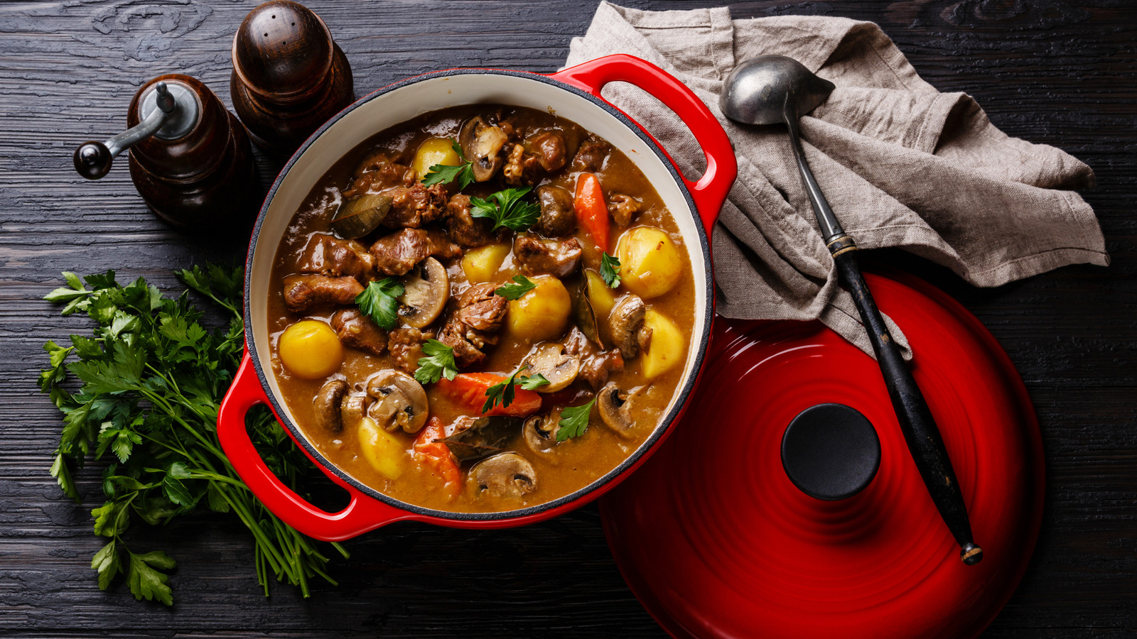 These 10 Grocery Stores Are The Best For Buying Beef Stew Meat