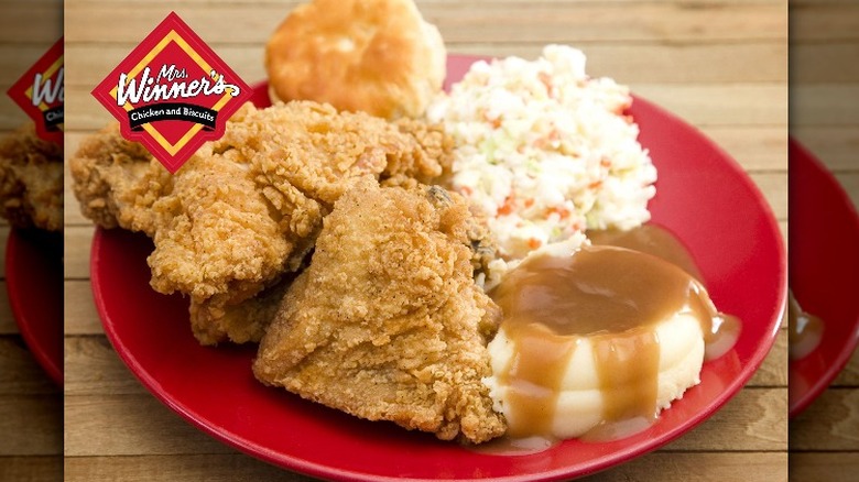 Mrs. Winner's chicken and coleslaw