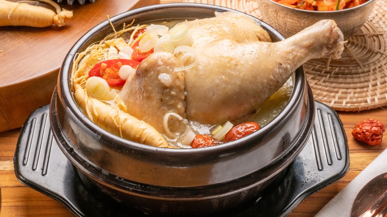 Ginseng chicken soup