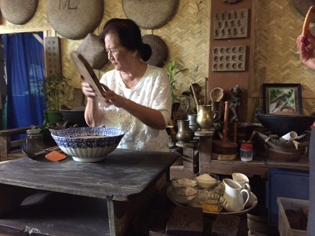 Atching Lillian Borromeo