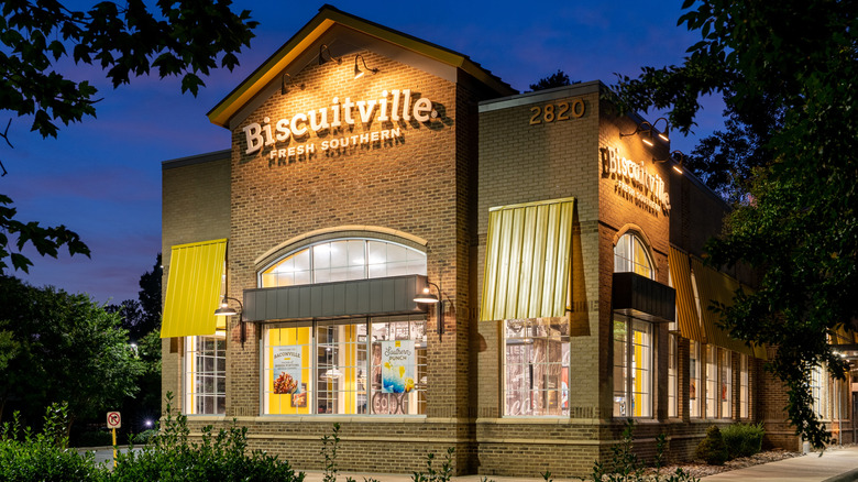 Biscuitville restaurant exterior