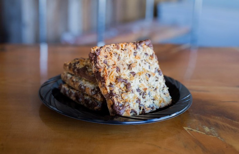 Minnesota: Seven-Layer Bar