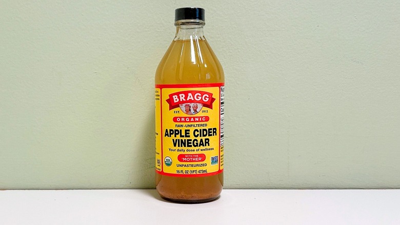 Bottle of Bragg's apple cider vinegar