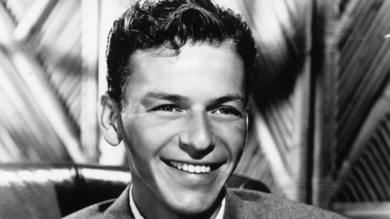 1940s-era photo of Frank Sinatra
