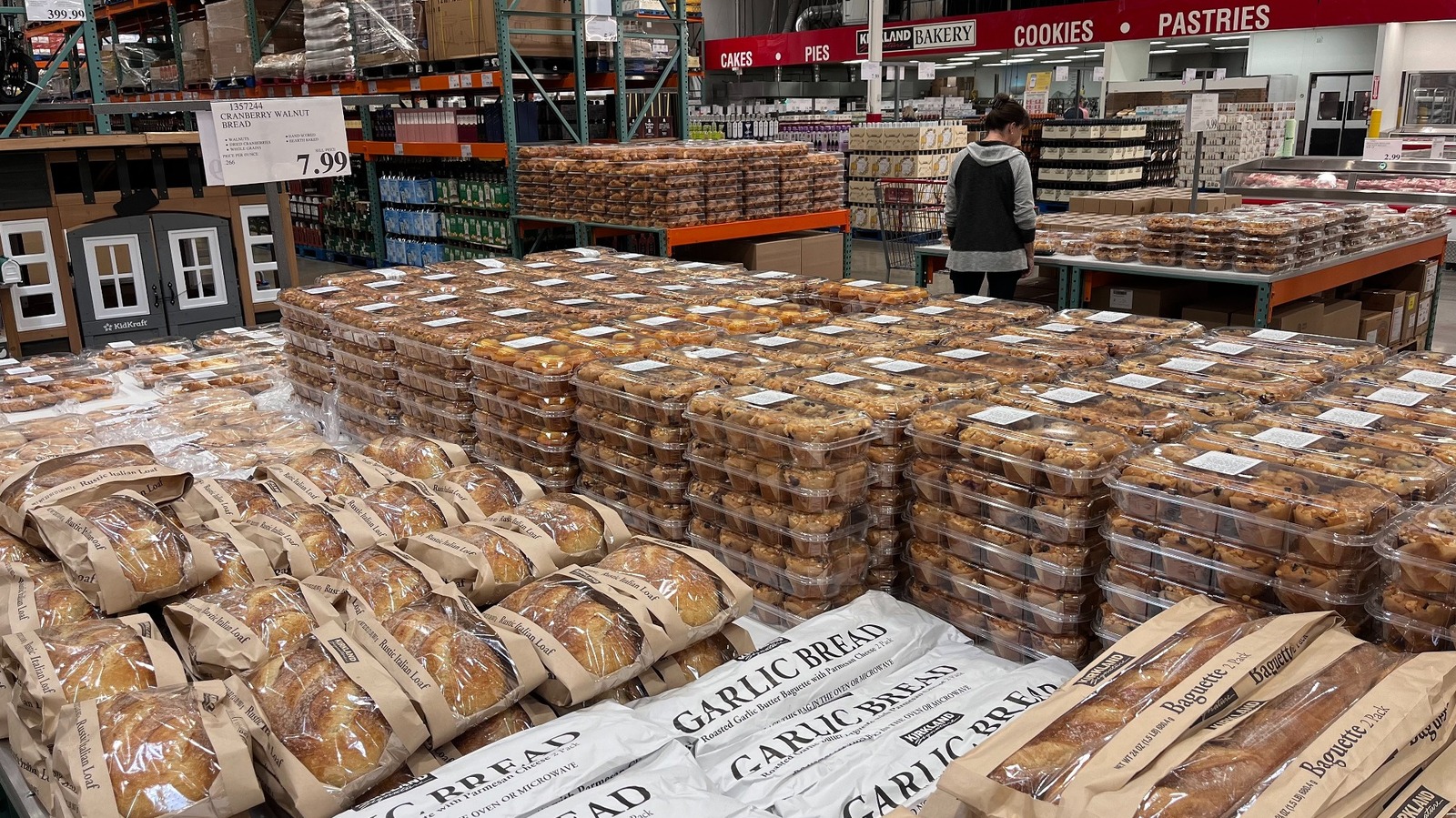 FoodWireDaily — This Costco Bakery Item Misses The Mark In 2026