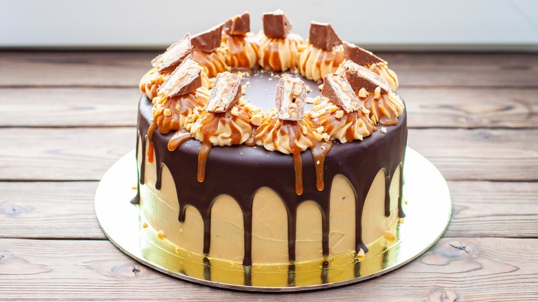 peanut butter and chocolate cake