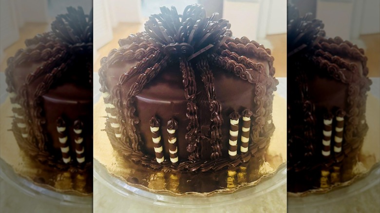 Publix's Chocolate Ganache Supreme Cake