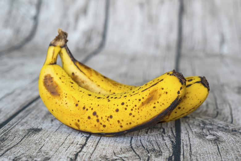 This Hack Will Ripen Bananas in Minutes 