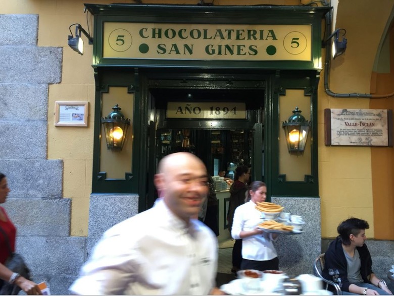Churros con Chocolate