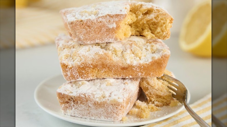 Sam's Club's lemon bar blondie on a plate