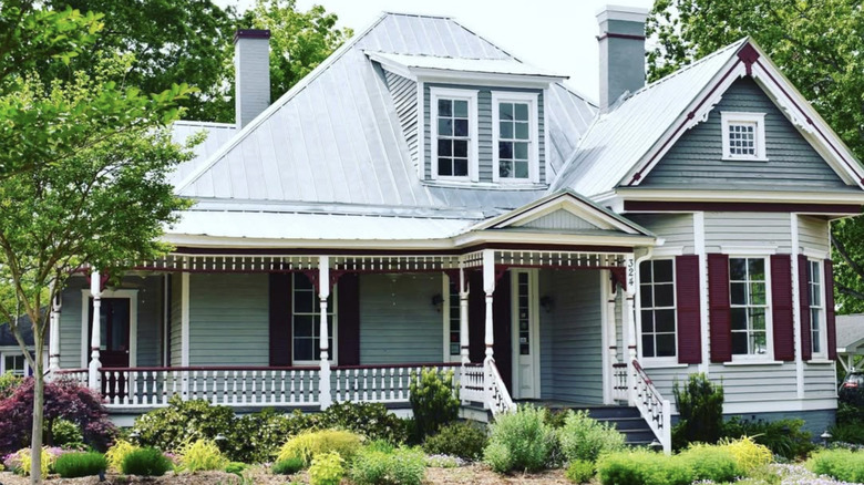 MC Restaurant exterior; Queen Anne cottage in Cary, North Carolina