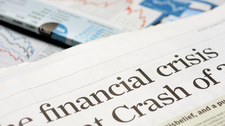 Newspaper headlines discussing the financial crisis of 2008