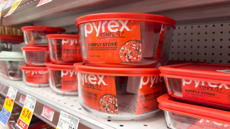 Pyrex storage containers with red lids on store shelves