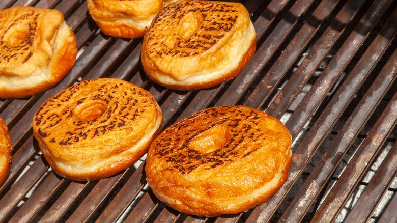 Doughnuts on the grill