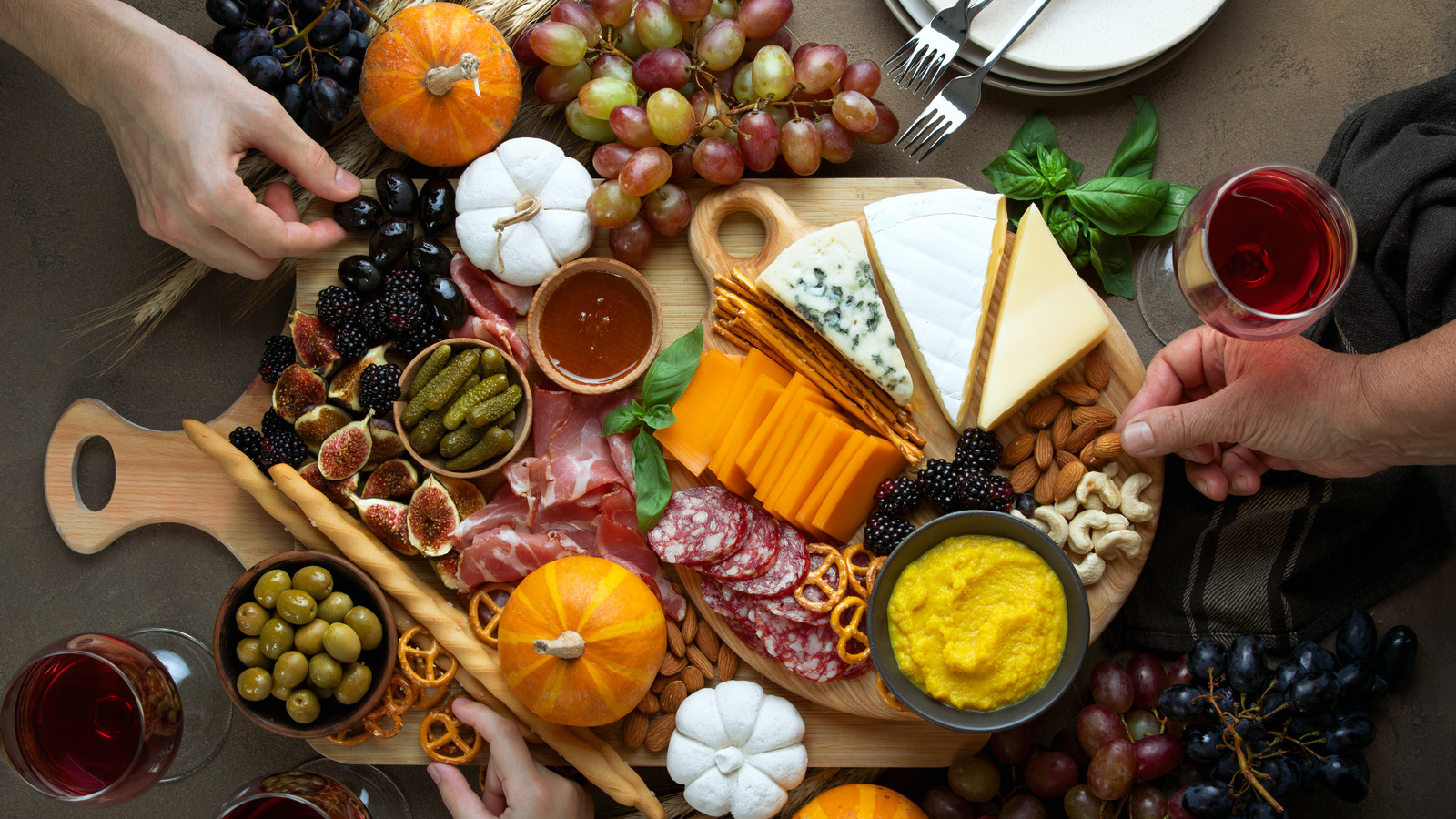 Throw Your Best Charcuterie Party Yet With Aldi's September Finds