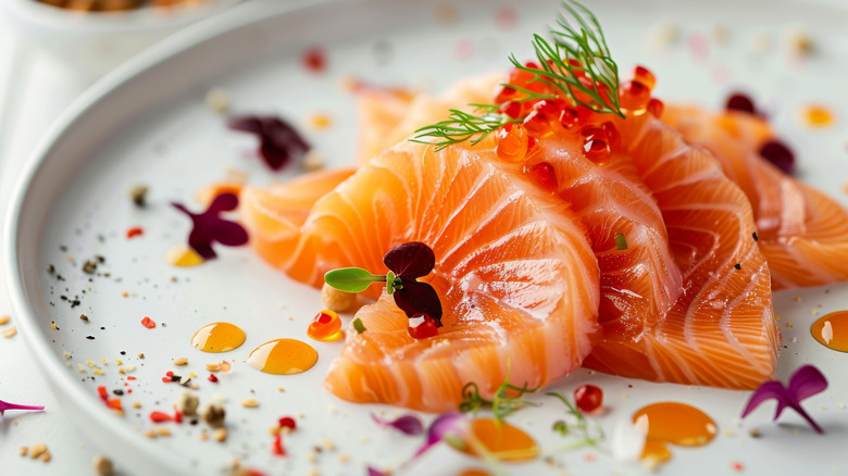 A plate of salmon sashimi