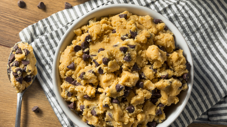 Bowl of raw cookie dough