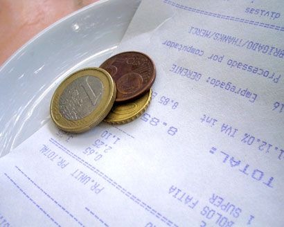 The Daily Meal has tips and tricks to be a savvy tipper.