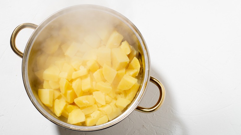 Boiled potato chunks