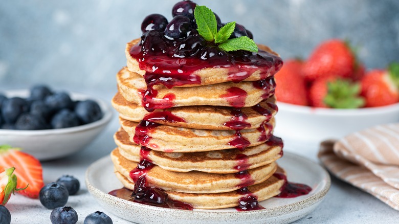 pancakes with blueberry topping