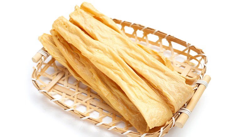 Dried tofu skin