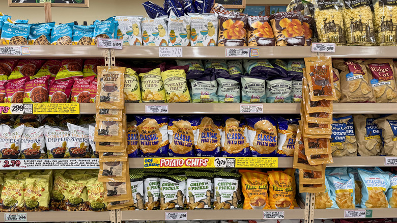 A Trader Joe's snack aisle