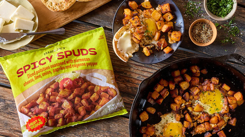 Spicy spuds bag with egg dish