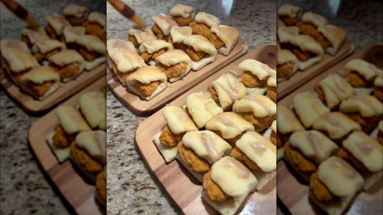 Texas Roadhouse chicken sliders