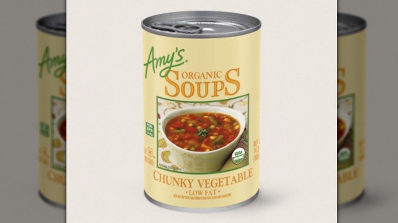 Can of Amy's Organic Low-Fat Chunky Vegetable Soup
