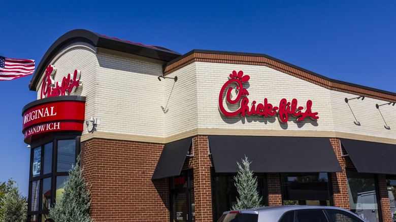 Chick-fil-A restaurant exterior